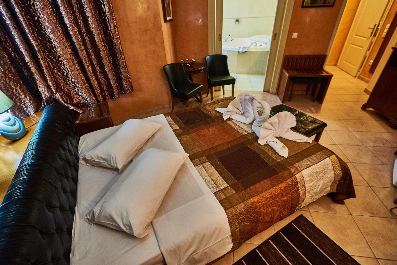 Exis Hotel Афины Экстерьер фото